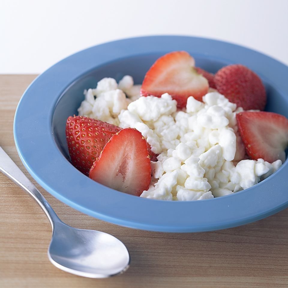 cottage cheese with fruit